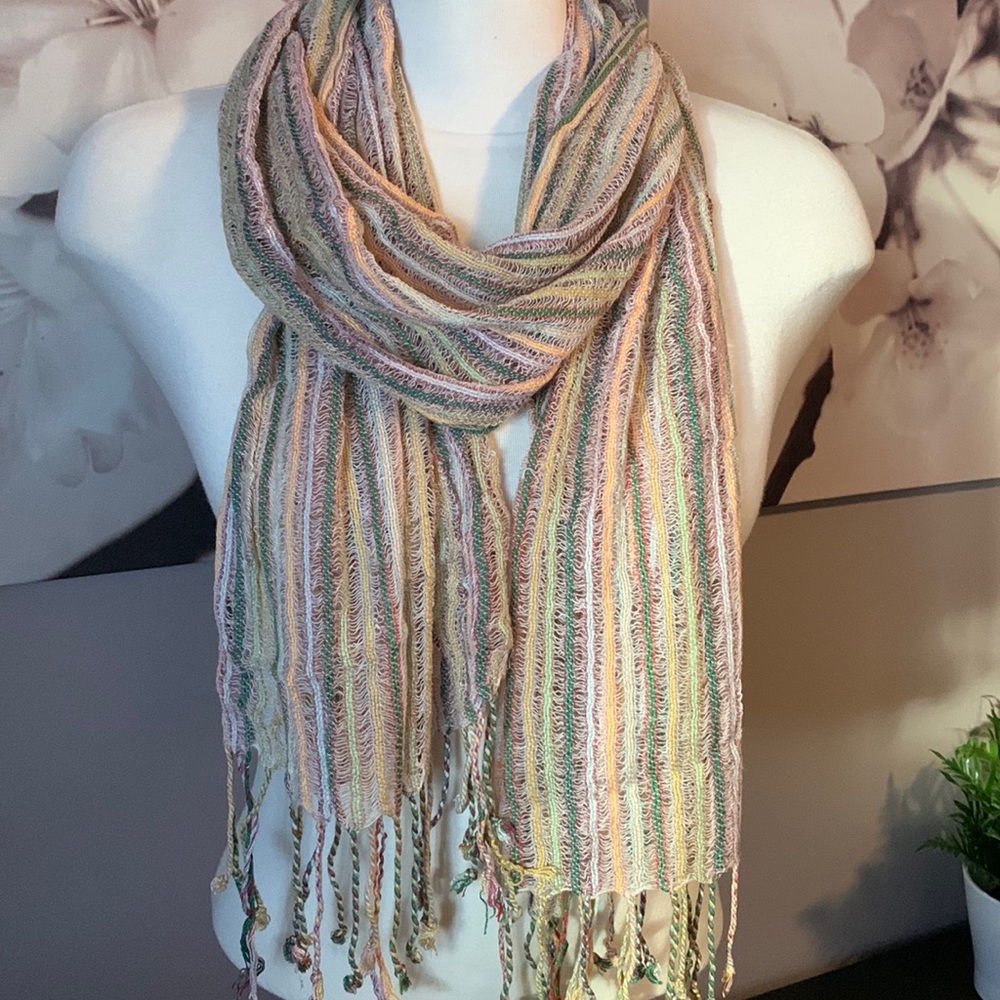 Scarf multi colour versatile and measures 16 in x 6 feet